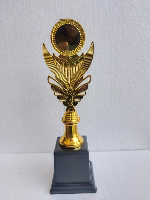 trophy piala plastik premium untuk event resmi